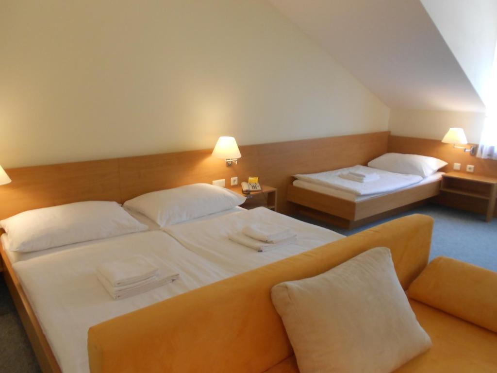 Hotel Vicedom Eisenstadt Zimmer foto